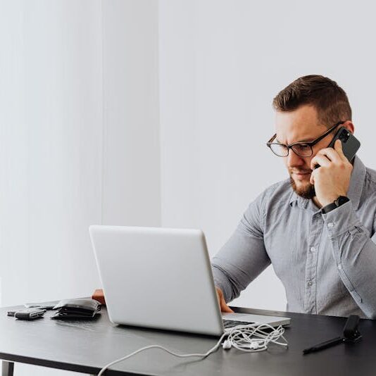 Dijital Kuşatma Altında Modern Savunma: 2026 Siber Tehdit Ekosistemi